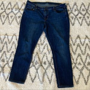 Old Navy Rockstar Skinny Jeans - Short